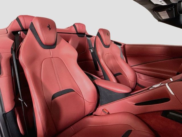 2026 Ferrari Roma Spider Convertible - 23062186 - 3