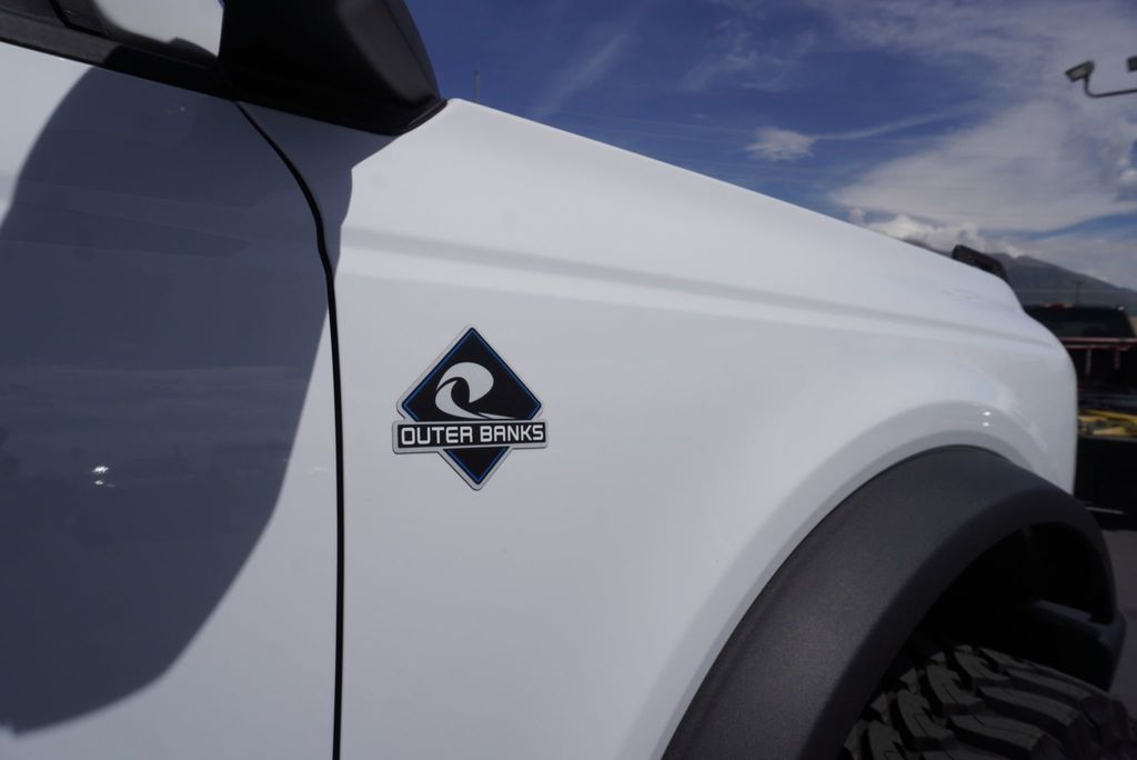 2026 Ford Bronco OUTER BANKS - 23070615 - 16