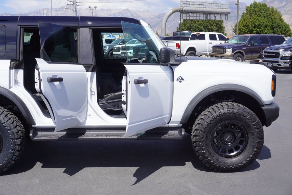 2026 Ford Bronco OUTER BANKS - 23070615 - 23