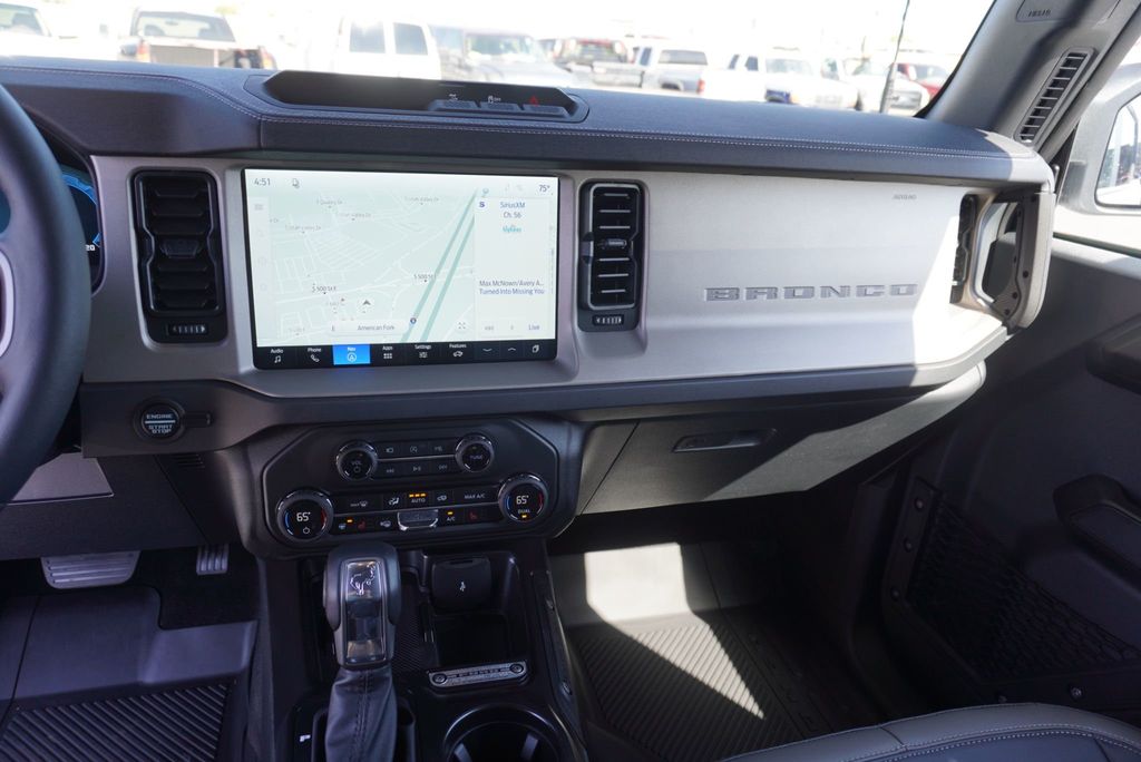 2026 Ford Bronco OUTER BANKS - 23070615 - 29