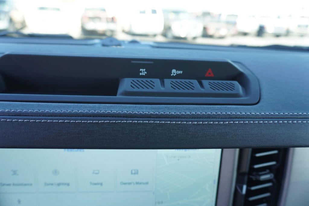 2026 Ford Bronco OUTER BANKS - 23070615 - 38
