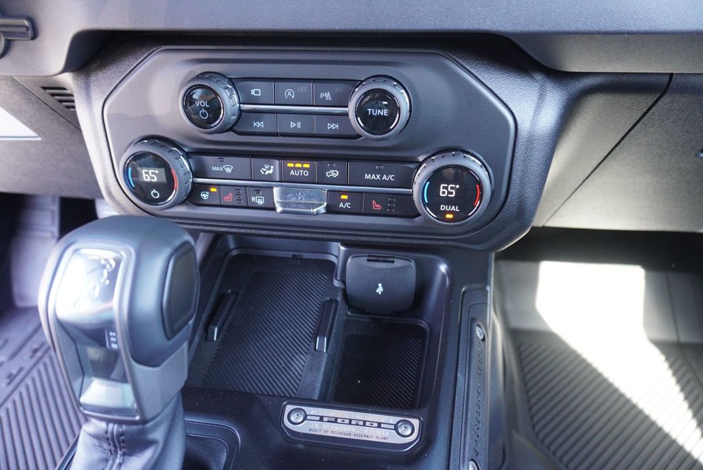 2026 Ford Bronco OUTER BANKS - 23070615 - 39