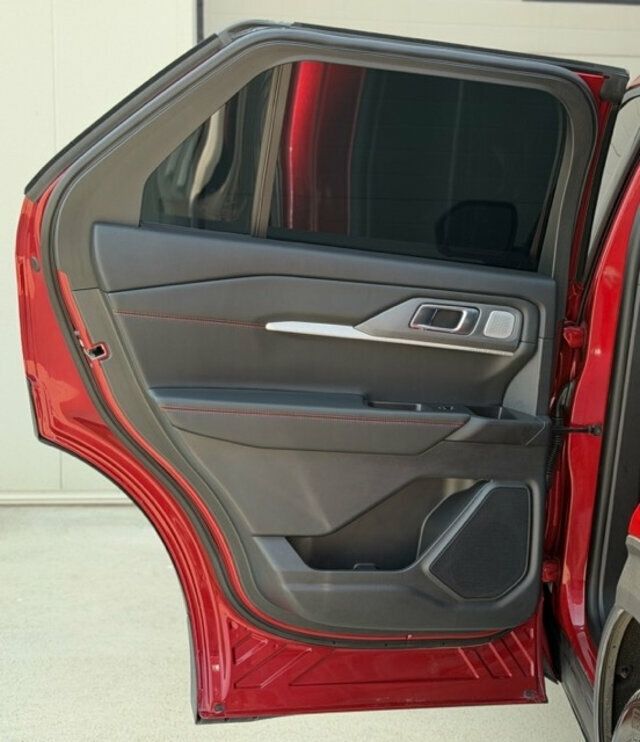 2026 Ford Explorer ST 4WD - 23064341 - 28