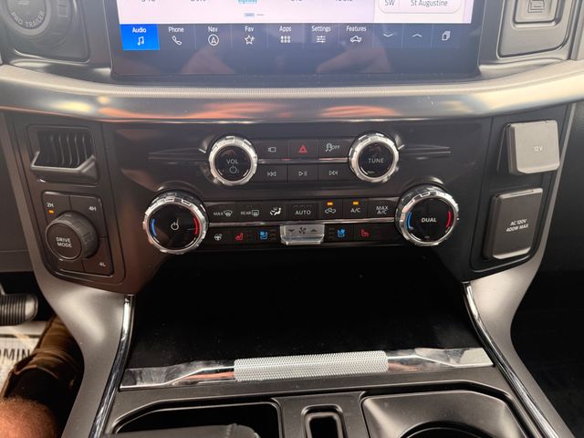 2026 Ford F-150 4WD LARIAT SUPERCREW 5.0L V8 - 23090642 - 4