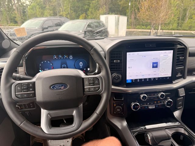 2026 Ford F-150 LARIAT - 23090642 - 1