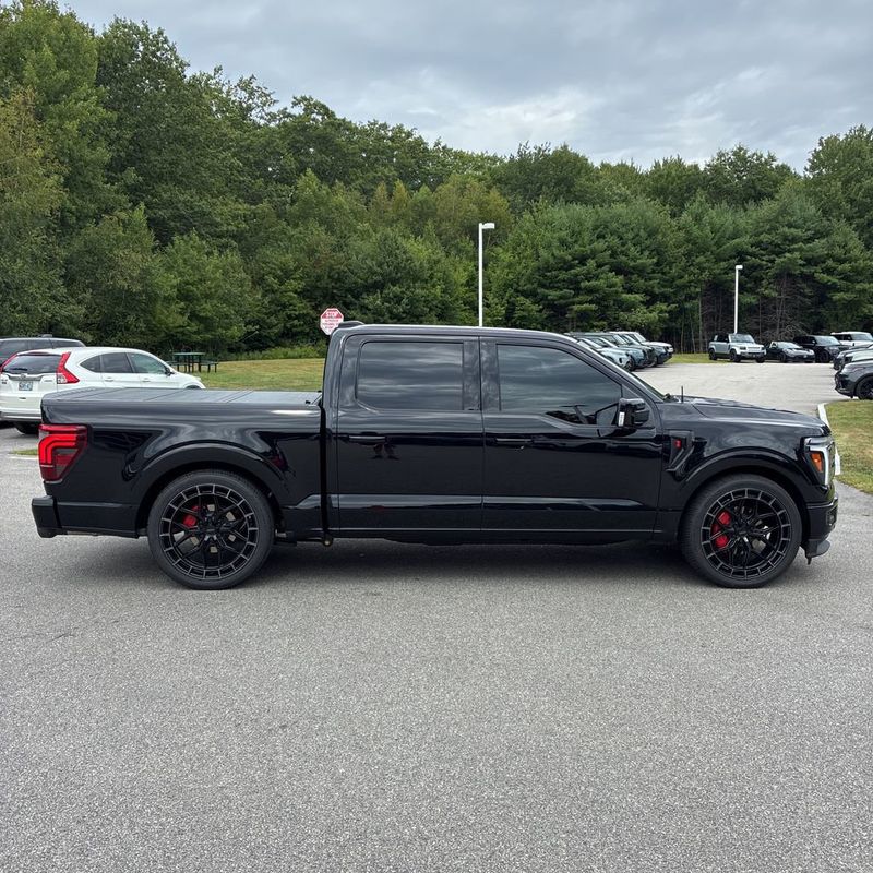 2026 Ford F-150 Lariat - 23070890 - 10