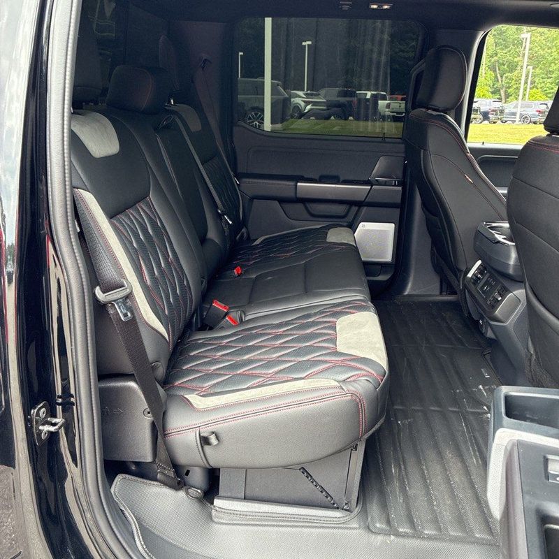 2026 Ford F-150 Lariat - 23070890 - 27