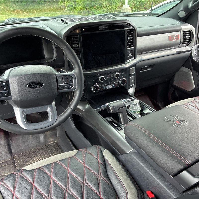 2026 Ford F-150 Lariat - 23070890 - 29