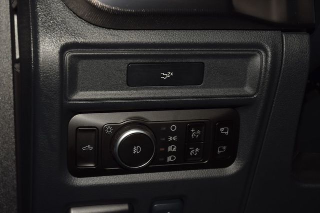 2026 Ford F-150 Lariat - 23070890 - 37