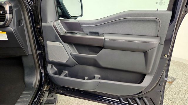 2026 Ford F-150 LARIAT 4WD SuperCrew 6.5' Box w/ 501A, Bed Utility Pkg, Moonroof - 23033201 - 25