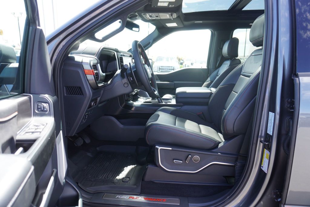 2026 Ford F-150 RAPTOR - 23095787 - 18