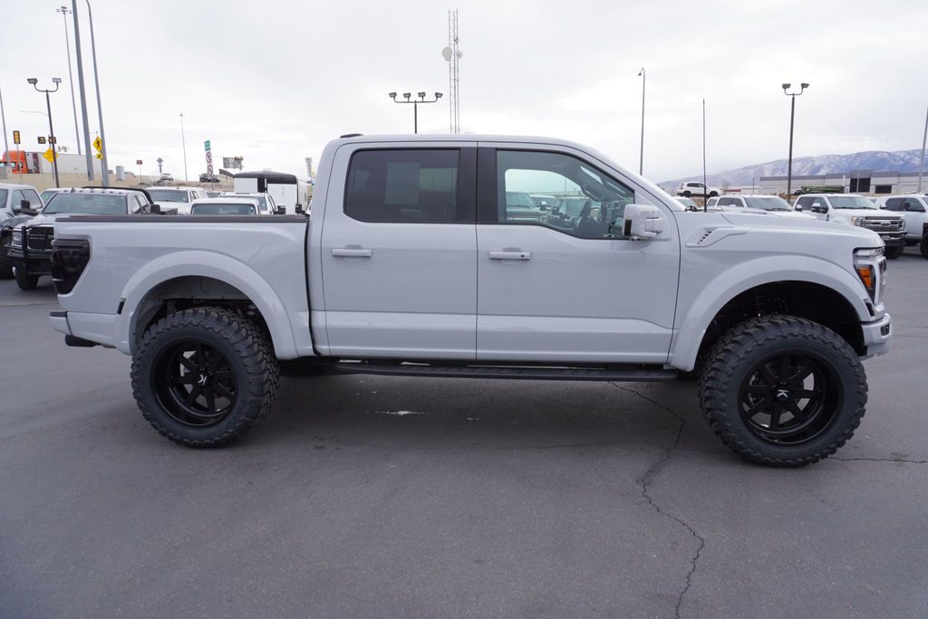 2026 Ford F-150 RAPTOR R - 22994415 - 13