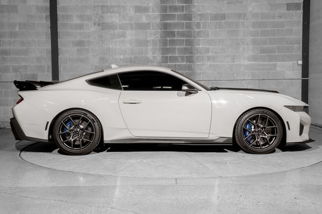 2026 Ford Mustang Dark Horse SC Coupe - 23097268 - 1