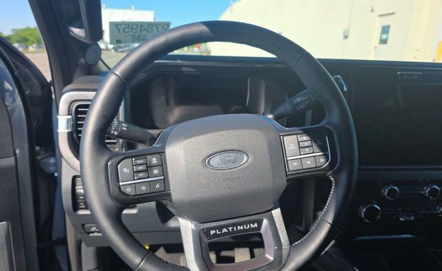 2026 Ford Super Duty F-250 SRW Platinum - 23038554 - 17