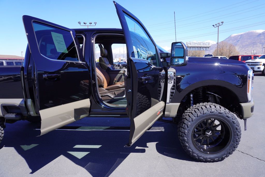 2026 Ford SUPER DUTY F-350 KING RANCH - 23008905 - 28