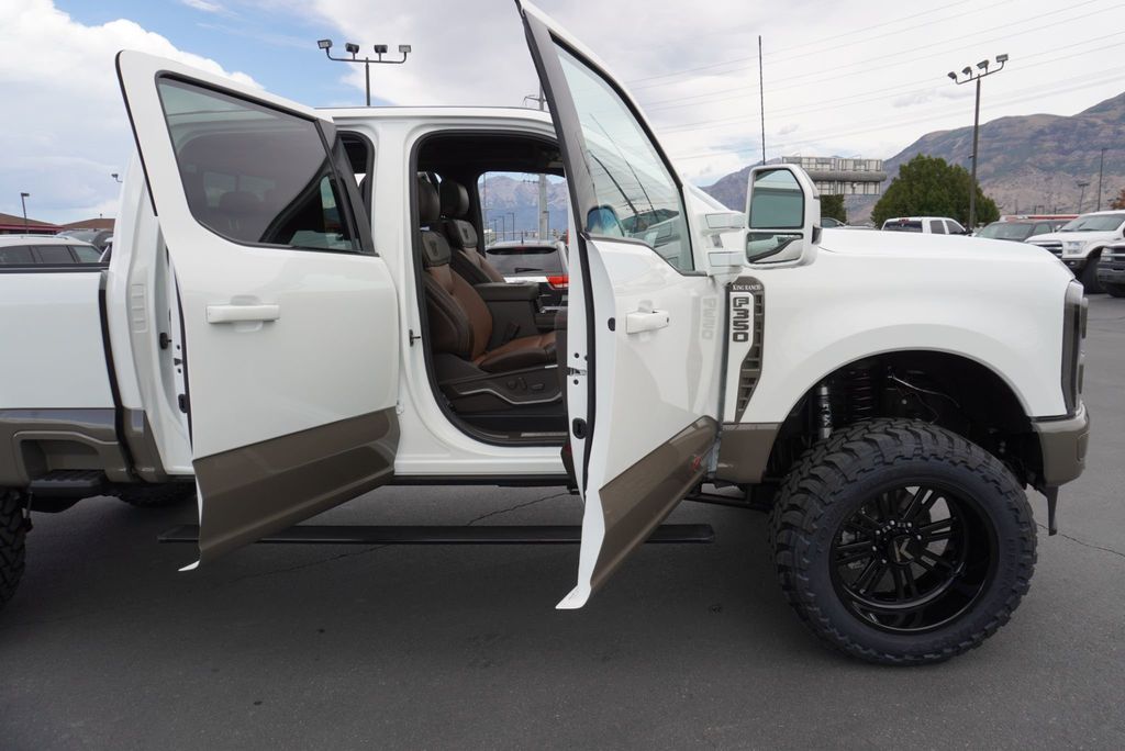 2026 Ford SUPER DUTY F-350 KING RANCH - 23070614 - 31