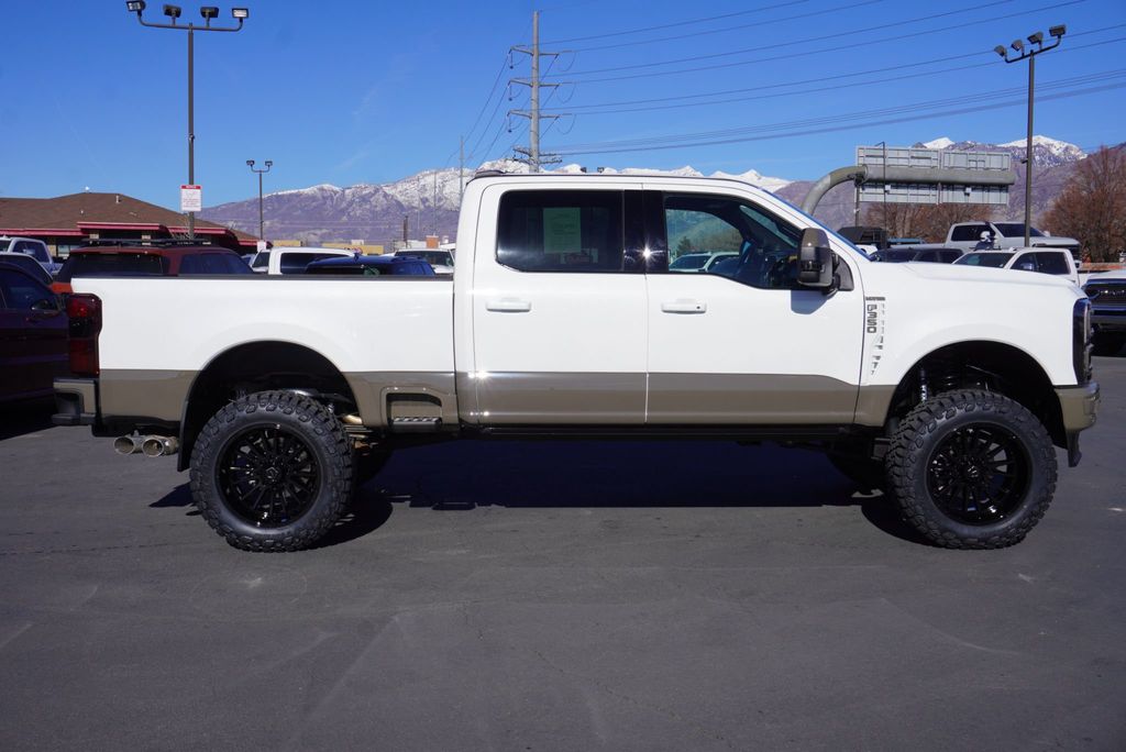 2026 Ford SUPER DUTY F-350 KING RANCH FX4 - 22976816 - 13