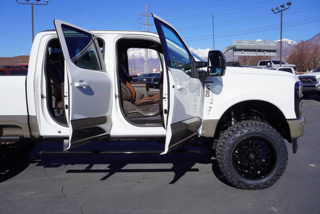 2026 Ford SUPER DUTY F-350 KING RANCH FX4 - 22976816 - 29