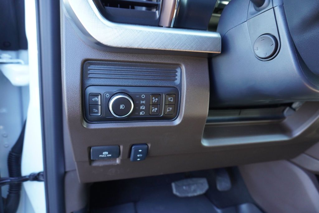 2026 Ford SUPER DUTY F-350 KING RANCH FX4 - 22976816 - 32