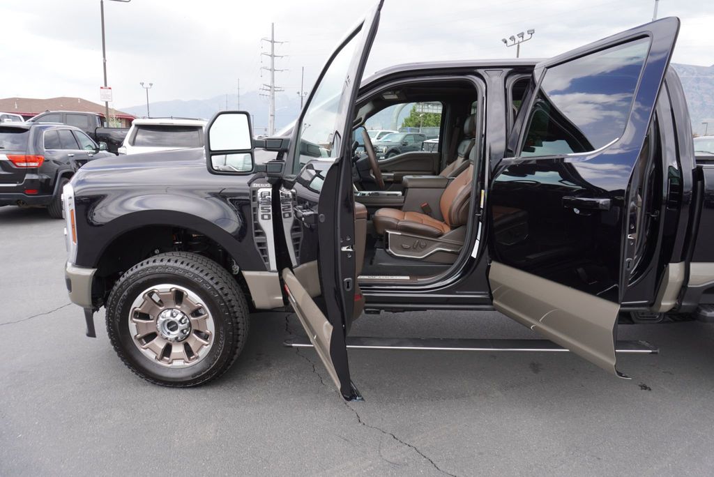 2026 Ford SUPER DUTY F-350 KING RANCH FX4 - 23032649 - 23