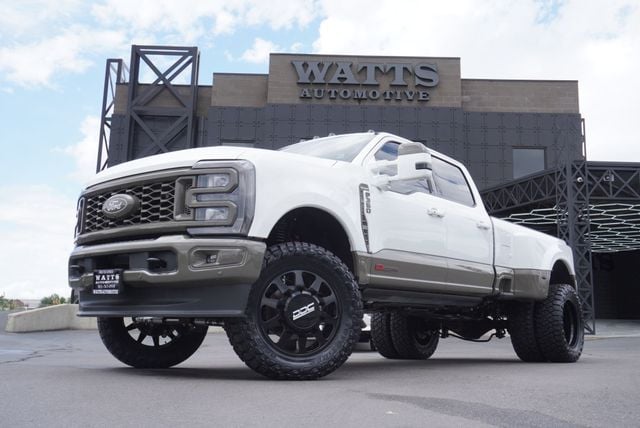 2026 Ford SUPER DUTY F-350 KING RANCH FX4 - 23073610 - 4
