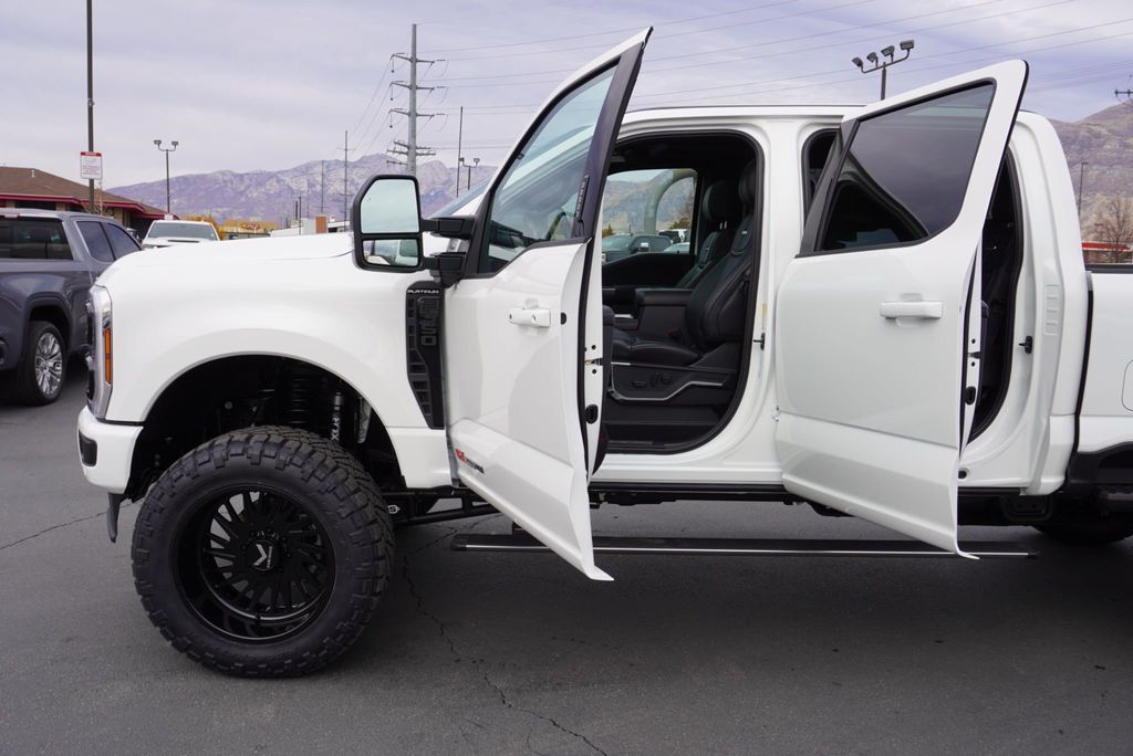 2026 Ford SUPER DUTY F-350 PLATINUM - 22942638 - 27