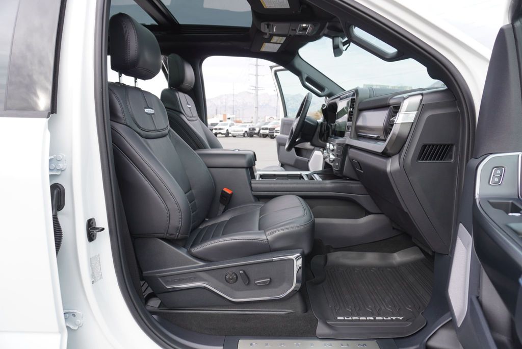 2026 Ford SUPER DUTY F-350 PLATINUM - 22942638 - 28