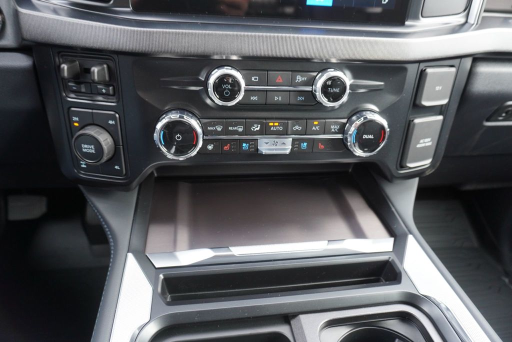 2026 Ford SUPER DUTY F-350 PLATINUM - 22942638 - 49