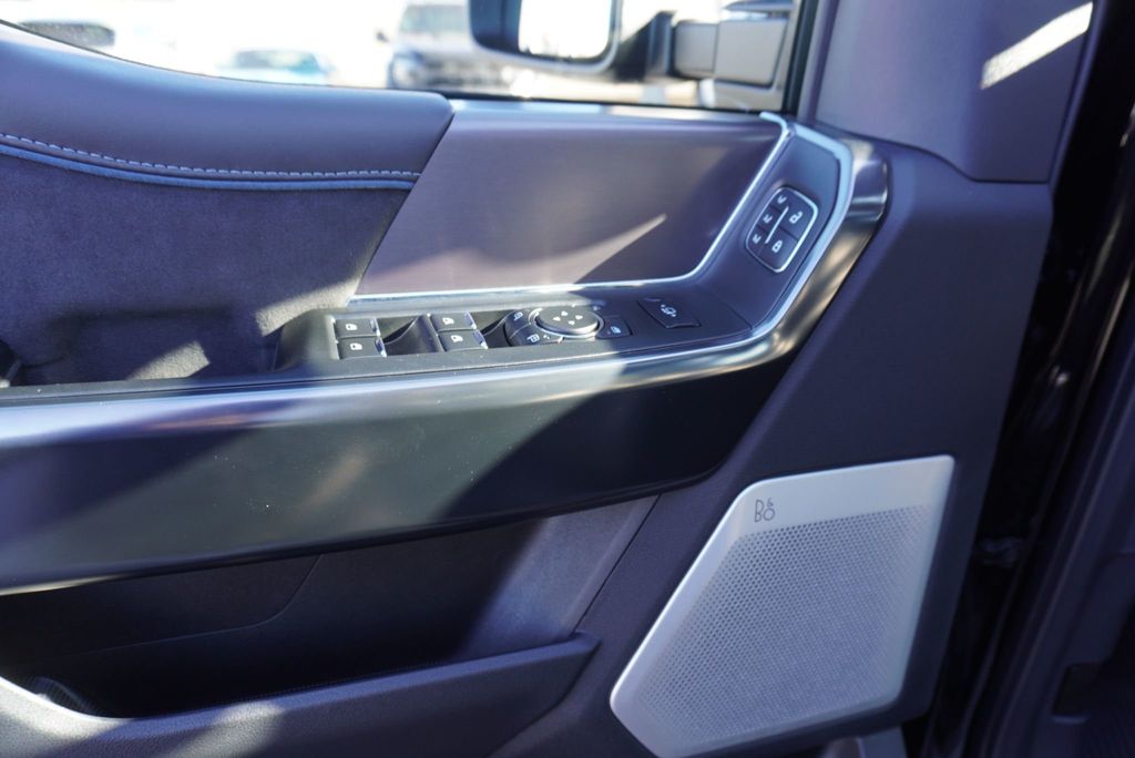 2026 Ford SUPER DUTY F-350 PLATINUM - 22959083 - 32