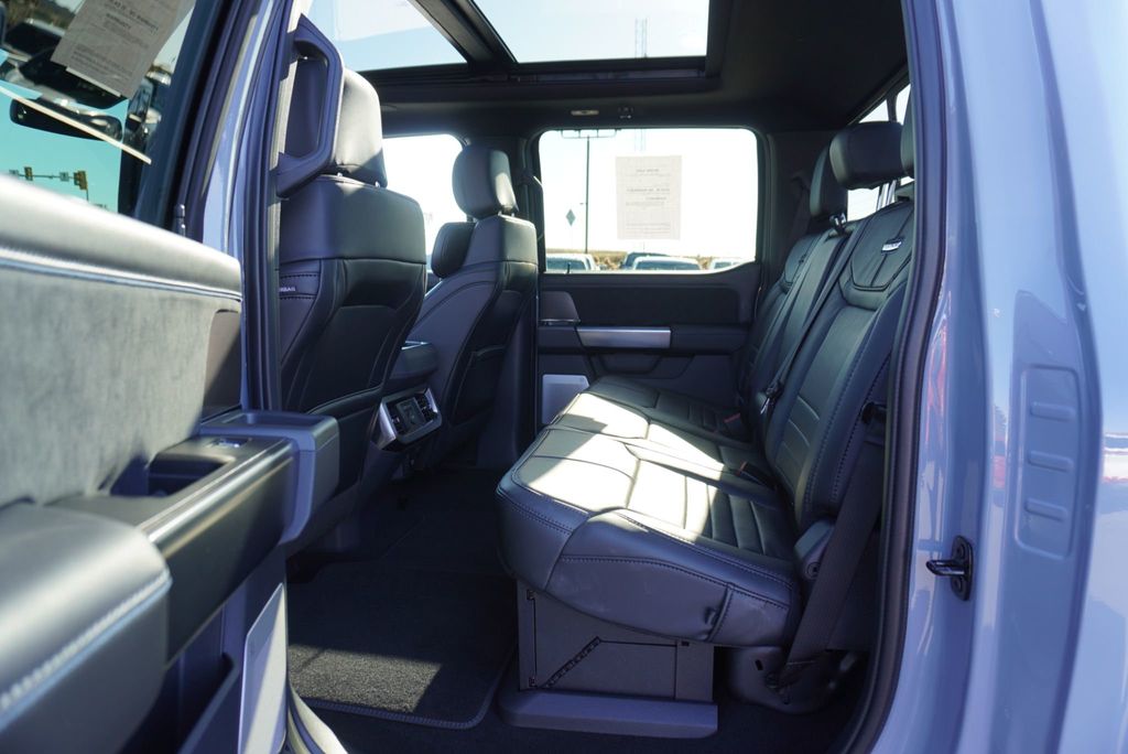 2026 Ford SUPER DUTY F-350 PLATINUM - 22965381 - 26