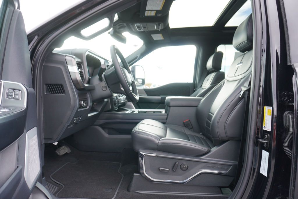 2026 Ford SUPER DUTY F-350 PLATINUM - 22968679 - 24