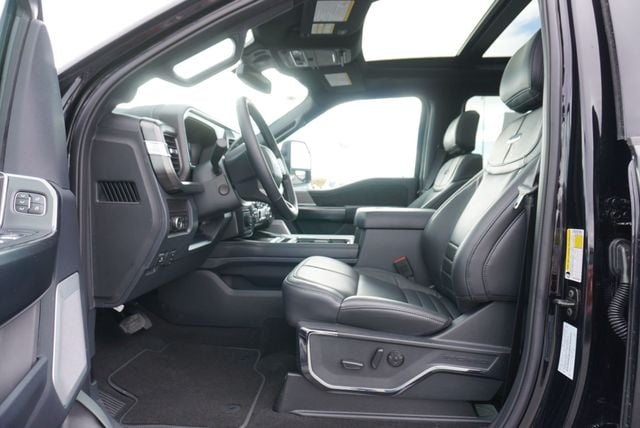 2026 Ford SUPER DUTY F-350 PLATINUM - 22968679 - 24