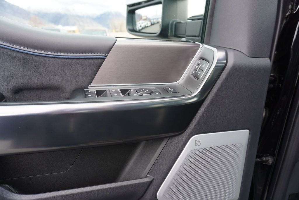 2026 Ford SUPER DUTY F-350 PLATINUM - 22968679 - 31