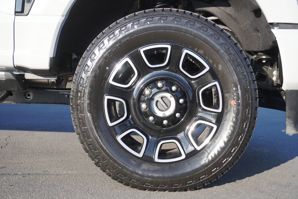 2026 Ford SUPER DUTY F-350 PLATINUM - 22972074 - 17