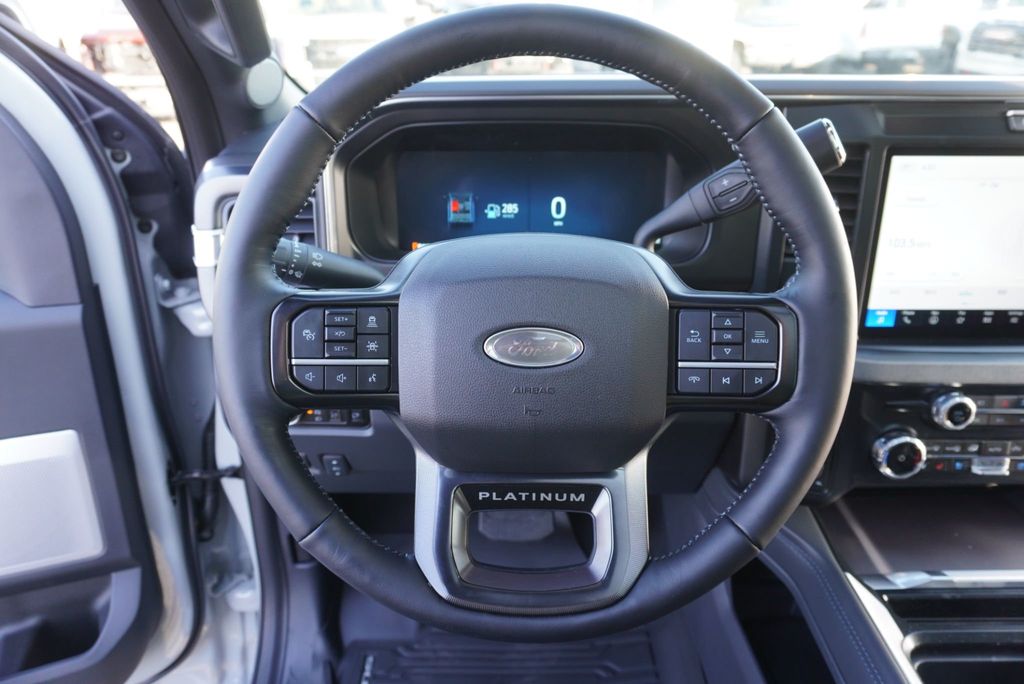 2026 Ford SUPER DUTY F-350 PLATINUM - 22972074 - 32