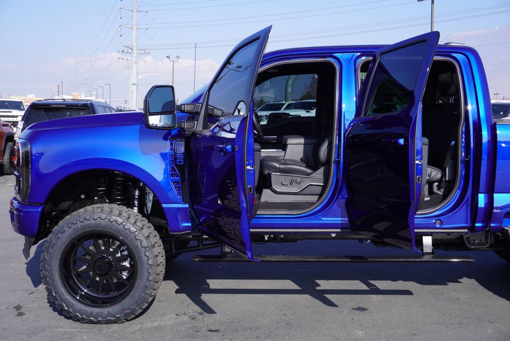 2026 Ford SUPER DUTY F-350 PLATINUM - 22973252 - 26