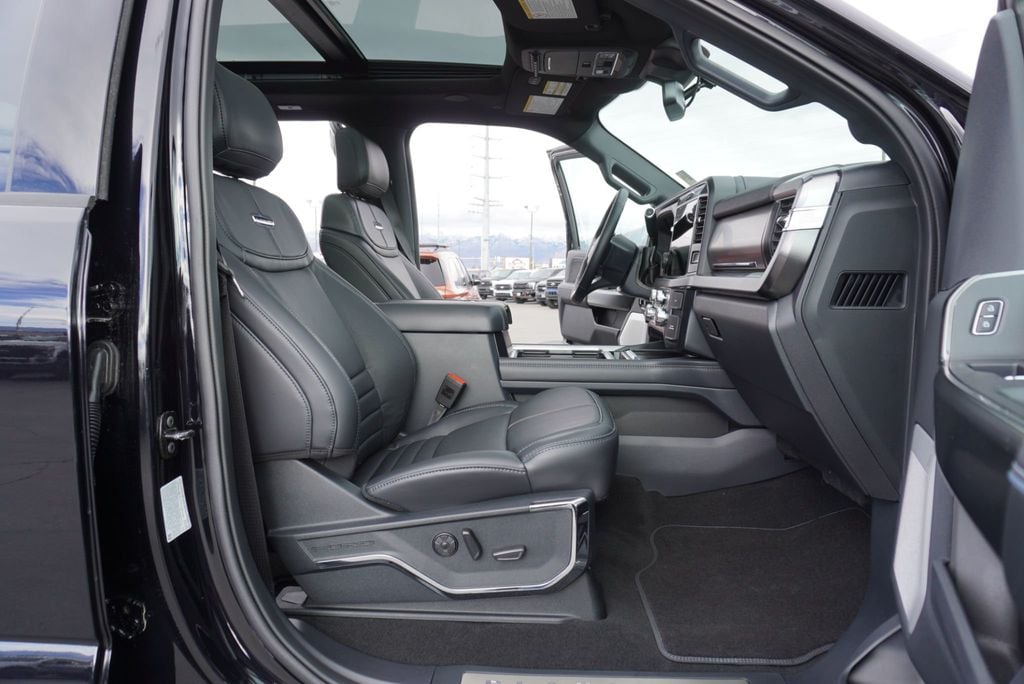 2026 Ford SUPER DUTY F-350 PLATINUM - 22974046 - 25