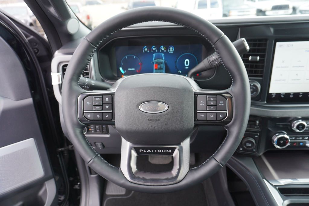 2026 Ford SUPER DUTY F-350 PLATINUM - 22974046 - 32