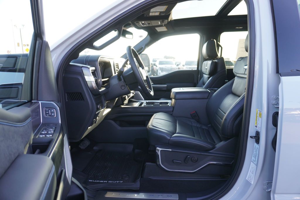 2026 Ford SUPER DUTY F-350 PLATINUM - 22990860 - 24