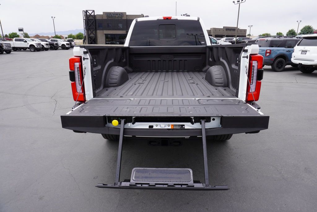 2026 Ford SUPER DUTY F-350 PLATINUM - 23028617 - 10
