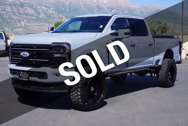 2026 Ford SUPER DUTY F-350 PLATINUM - 23036575 - 0