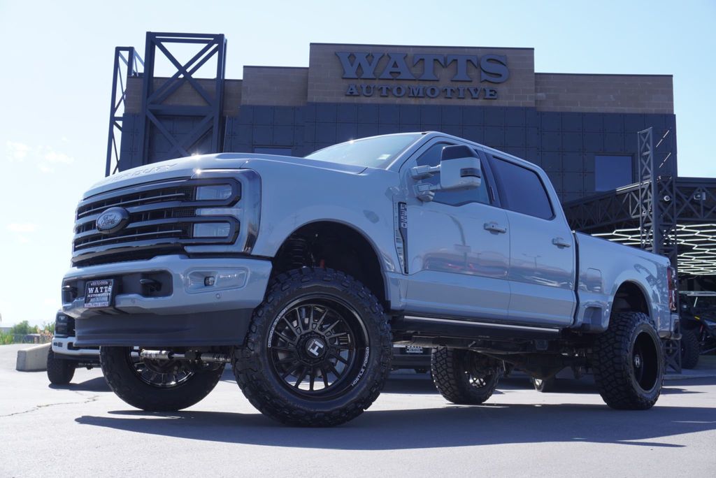 2026 Ford SUPER DUTY F-350 PLATINUM - 23036575 - 4