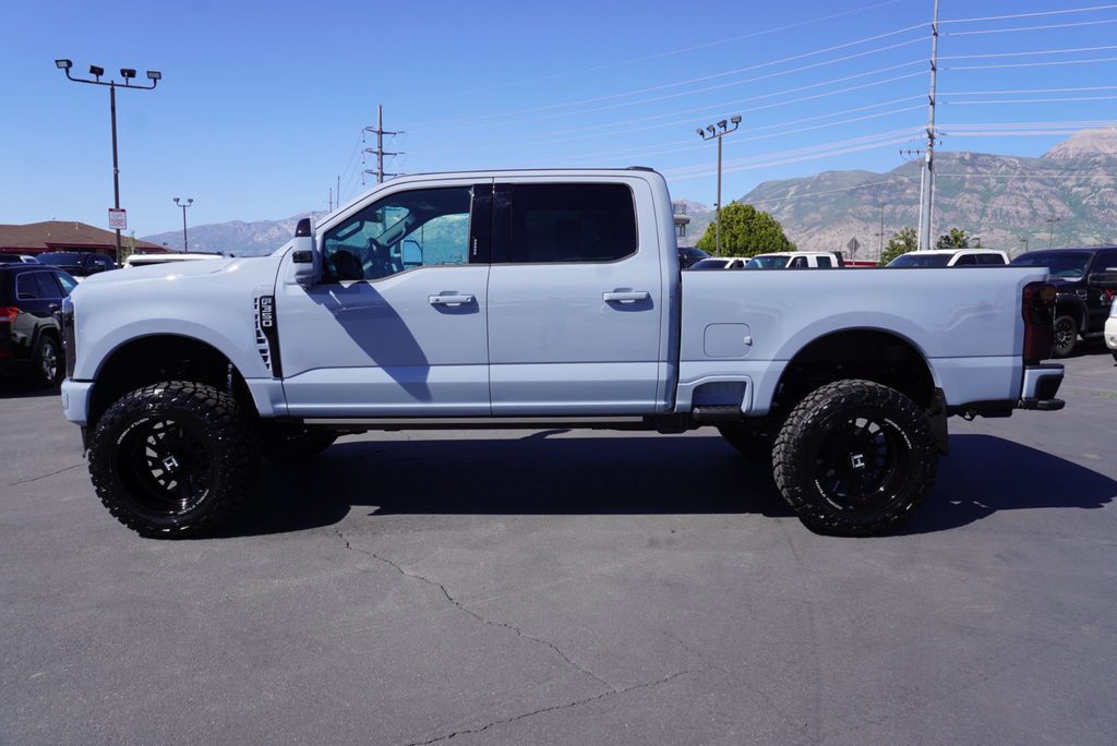 2026 Ford SUPER DUTY F-350 PLATINUM - 23036575 - 8