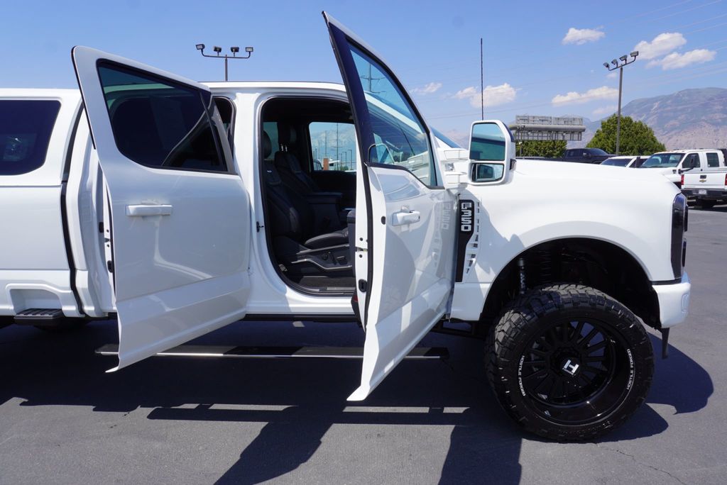 2026 Ford SUPER DUTY F-350 PLATINUM - 23043717 - 26