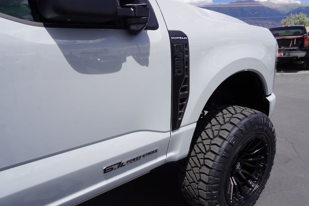 2026 Ford SUPER DUTY F-350 PLATINUM - 23050513 - 18