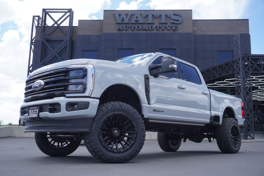2026 Ford SUPER DUTY F-350 PLATINUM - 23050513 - 4