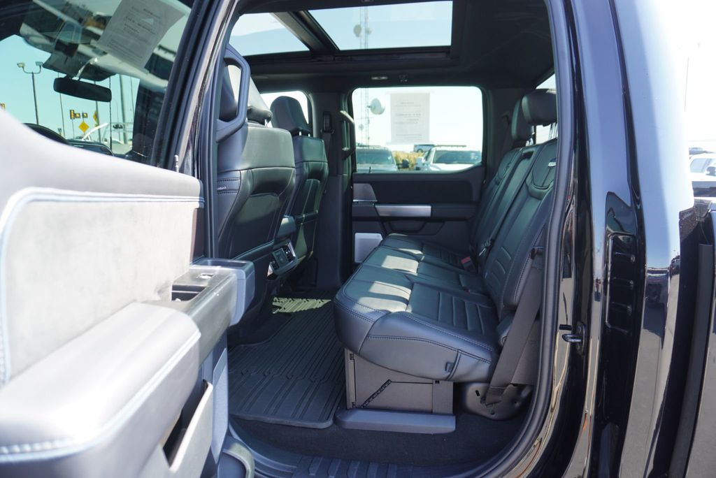 2026 Ford SUPER DUTY F-350 PLATINUM - 23062061 - 22