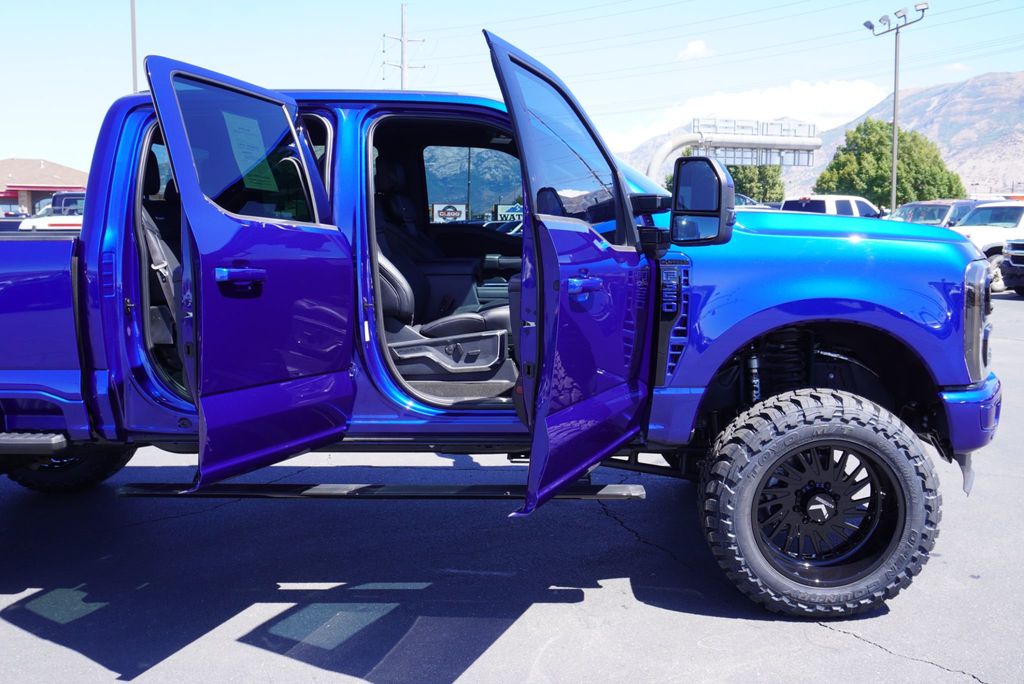 2026 Ford SUPER DUTY F-350 PLATINUM - 23067694 - 28