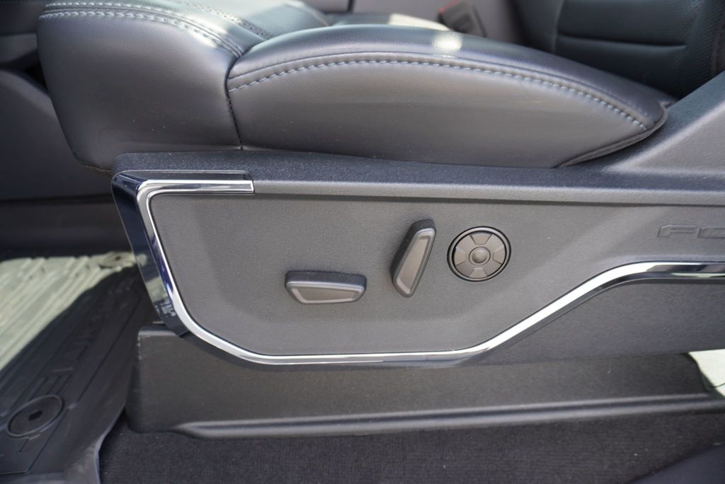 2026 Ford SUPER DUTY F-350 PLATINUM - 23067694 - 29