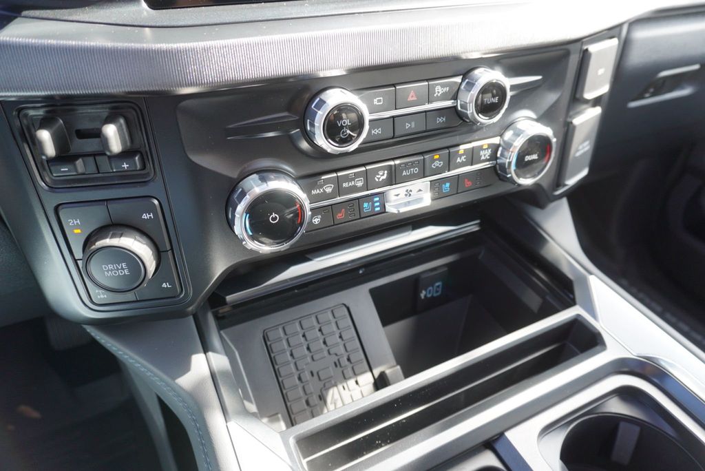 2026 Ford SUPER DUTY F-350 PLATINUM - 23091072 - 37